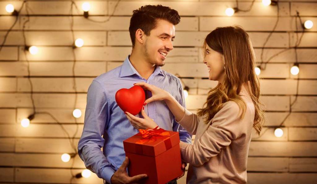 5 Valentijnscadeaus om je geliefde te helpen met het leren van een nieuwe taal
